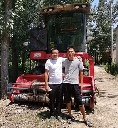 車神配神車-“人車合一”花生收獲機(jī)的倆兄弟 19.jpg